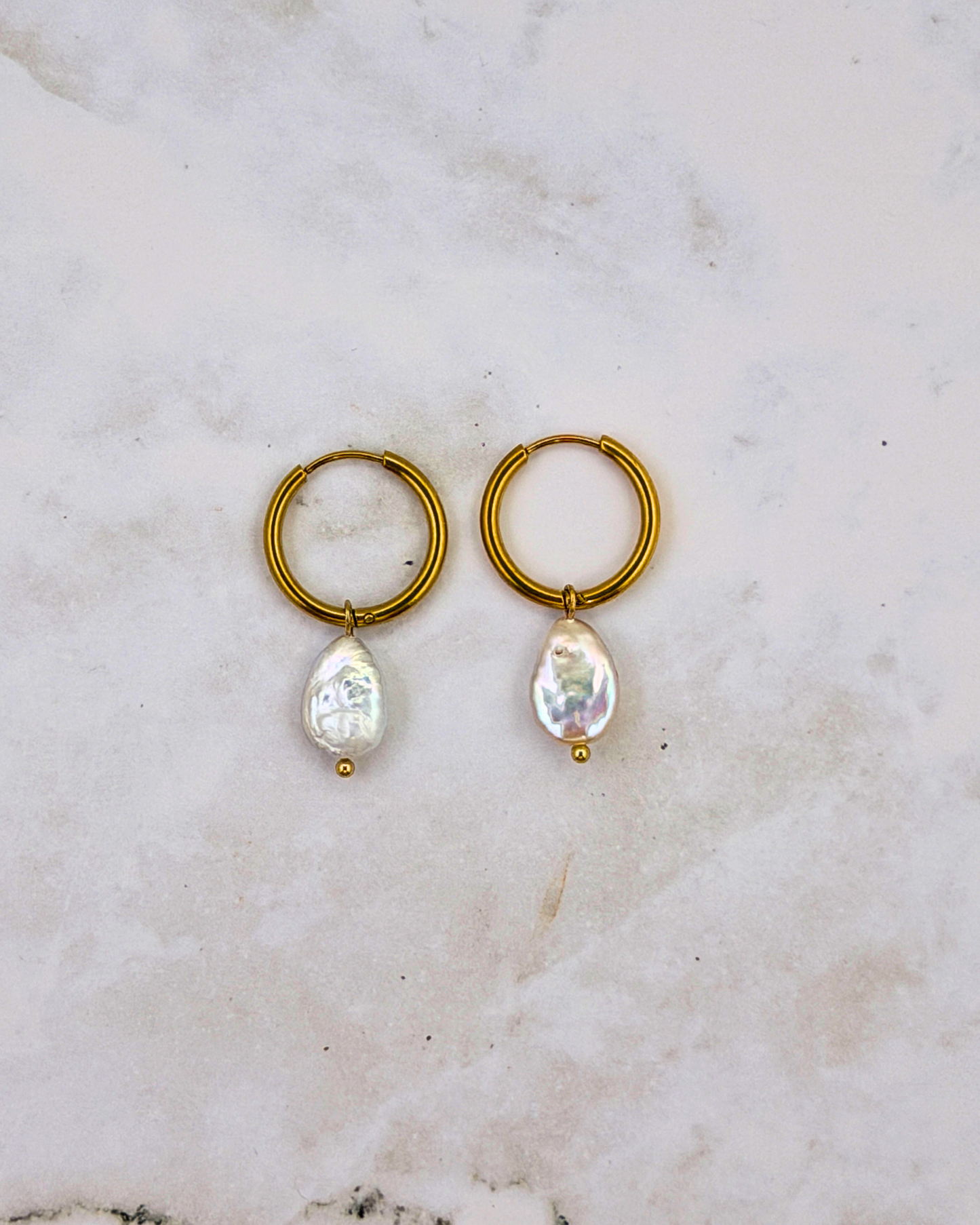 DROPLET PEARL | GOLD | HOOPS
