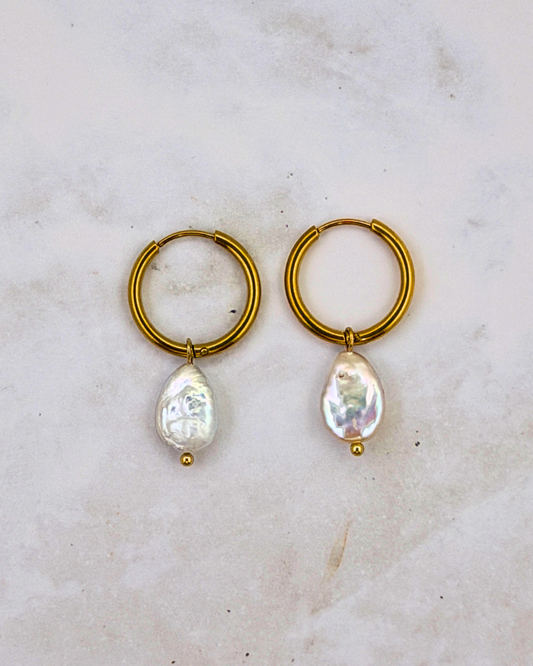 DROPLET PEARL | GOLD | HOOPS